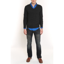 Merino V-neck Pullover Sweater